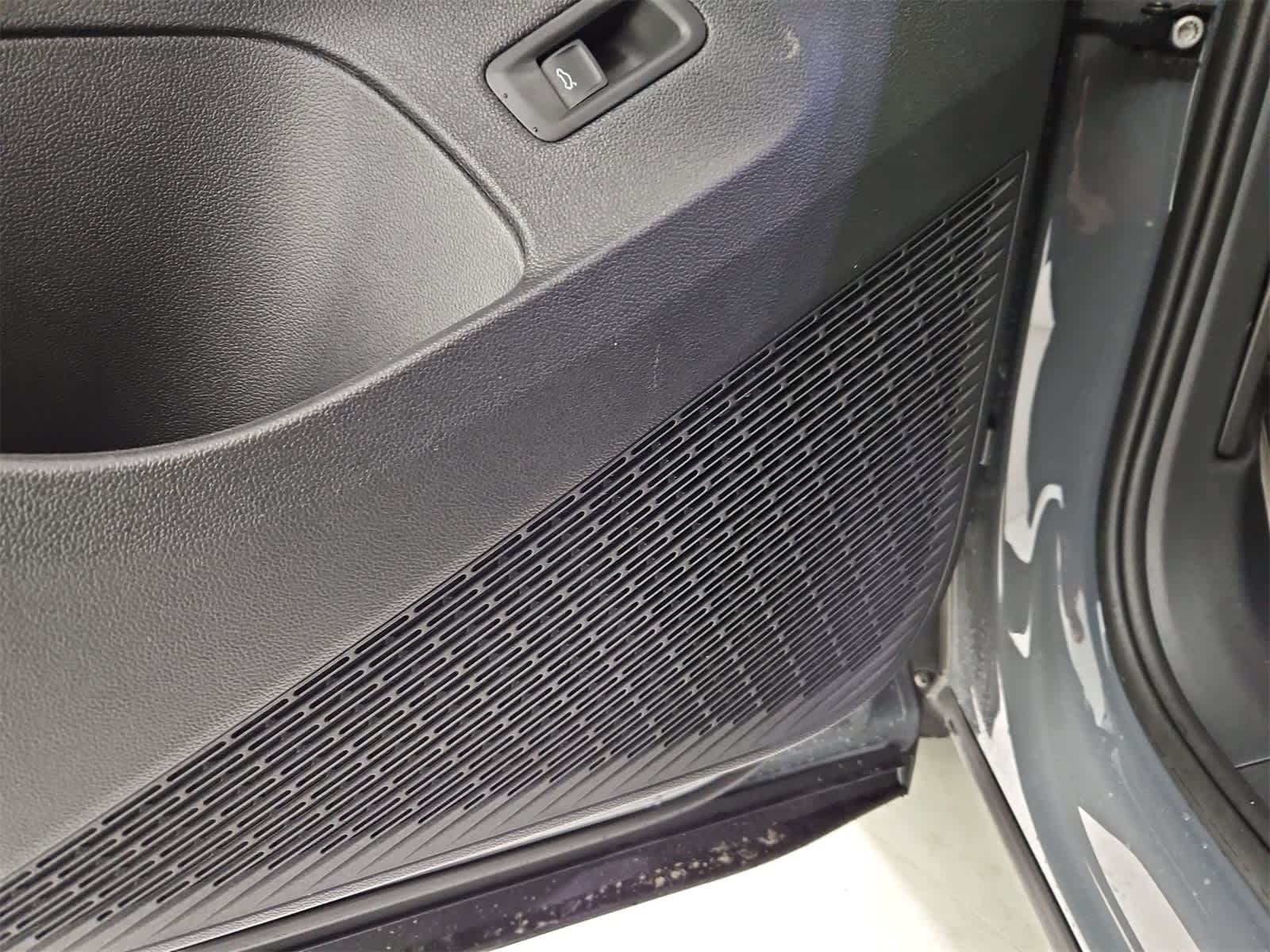 Thumbnail: 2026 Volkswagen Atlas - 32