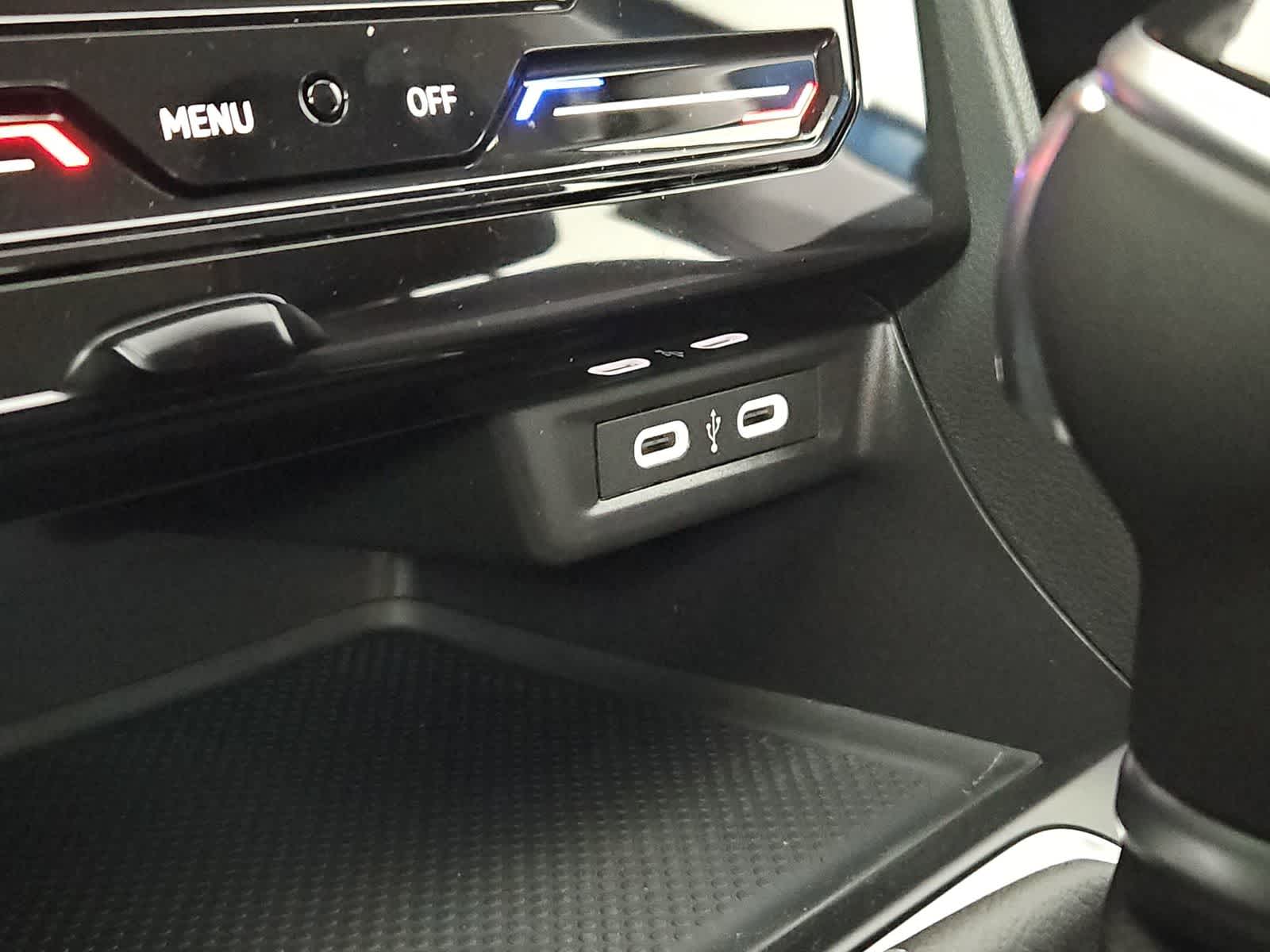 Thumbnail: 2025 Volkswagen Jetta - 31