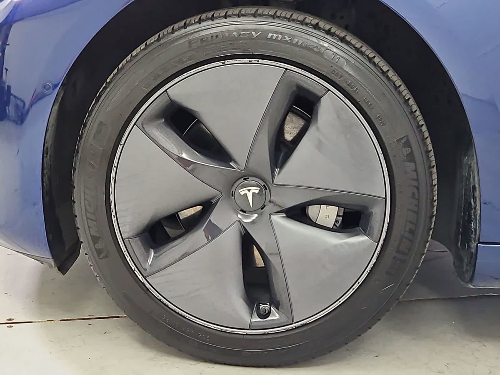 Thumbnail: 2020 Tesla Model 3 - 13