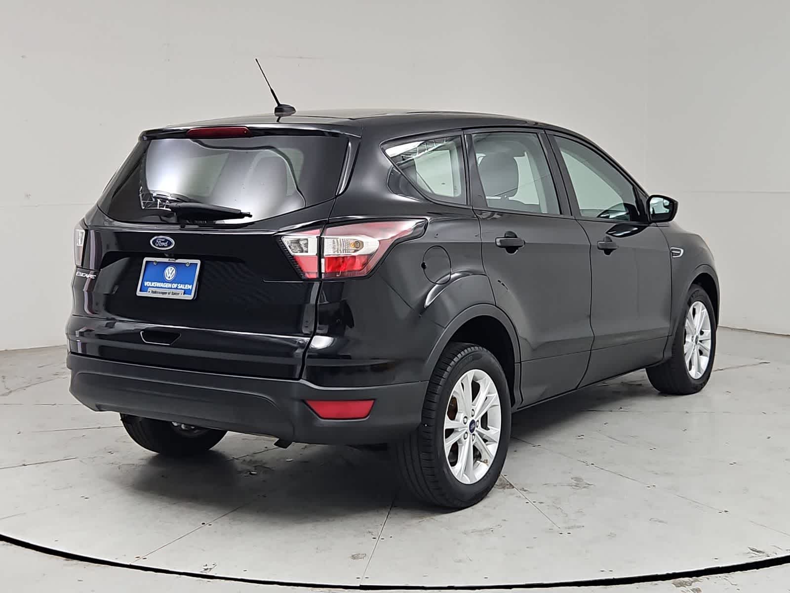 Thumbnail: 2017 Ford Escape - 5