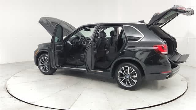 Thumbnail: 2016 BMW X5 - 10