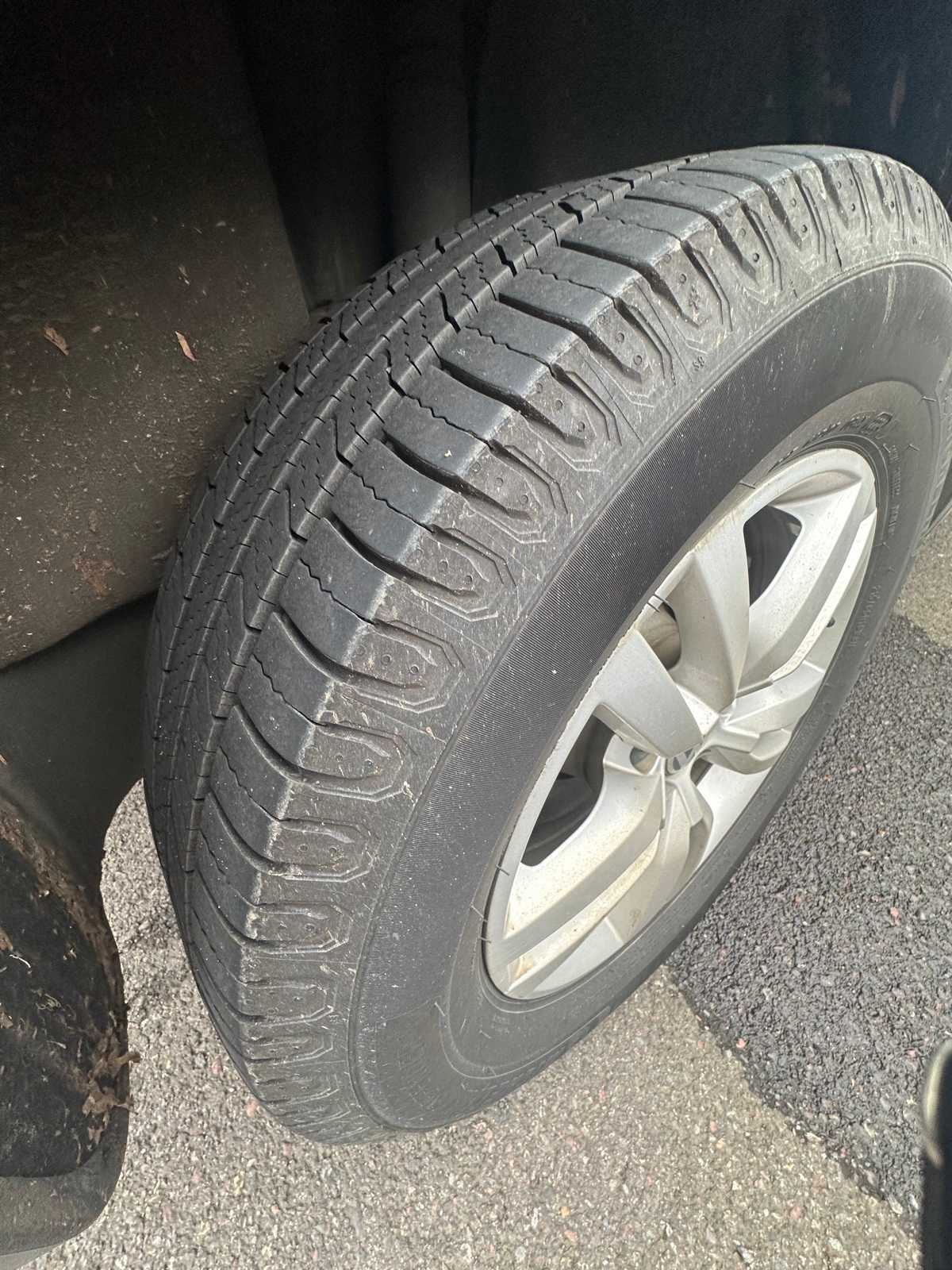 Thumbnail: 2017 Volkswagen Tiguan - 7