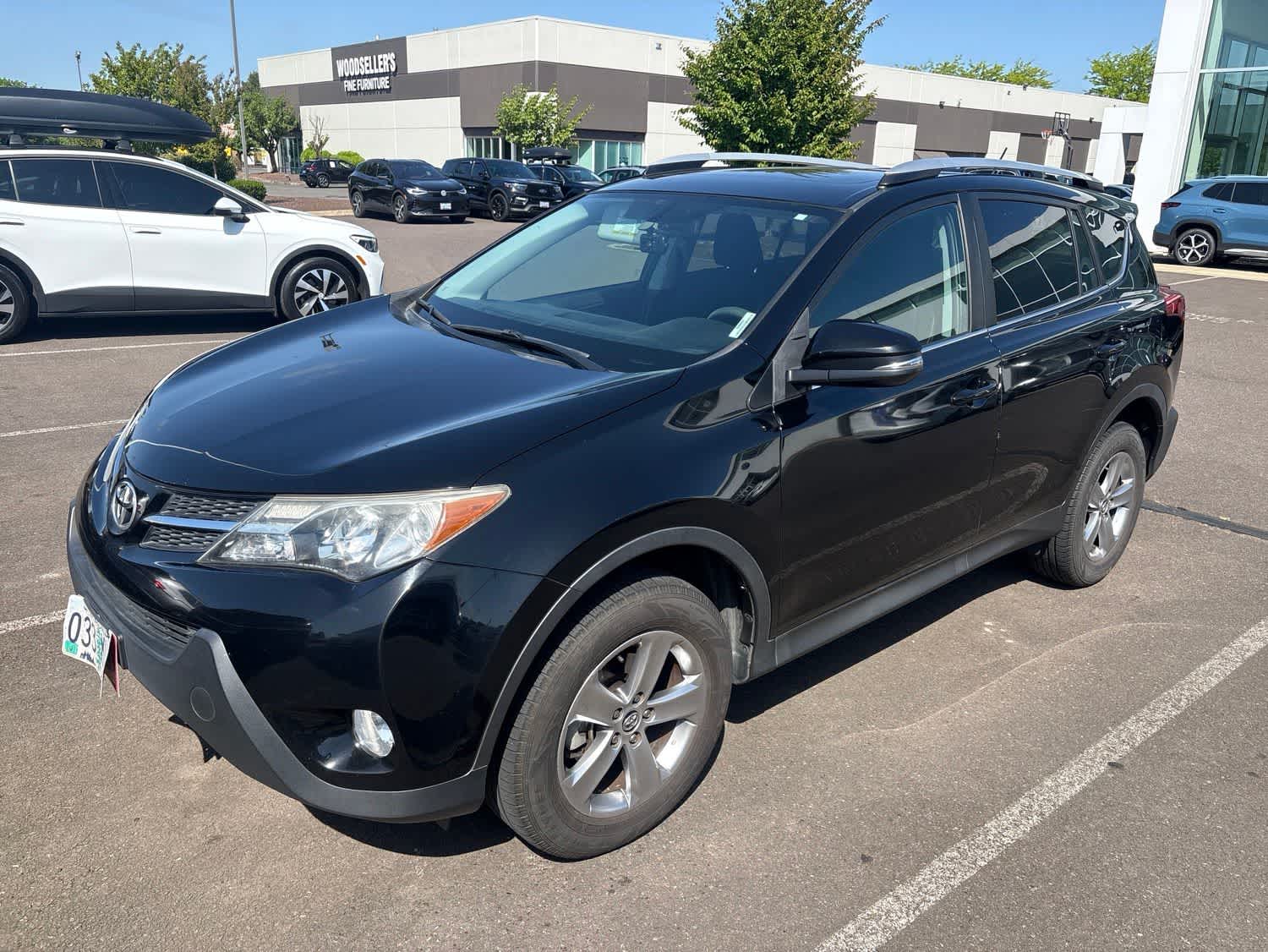 Thumbnail: 2015 Toyota RAV4 - 1