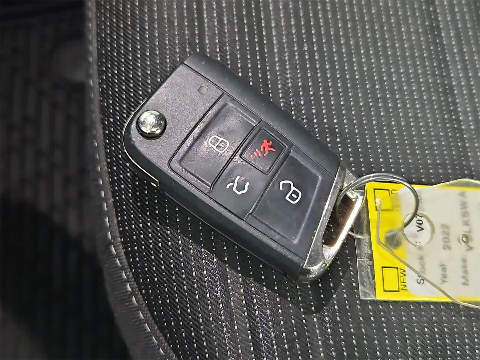 Thumbnail: 2022 Volkswagen Tiguan - 35