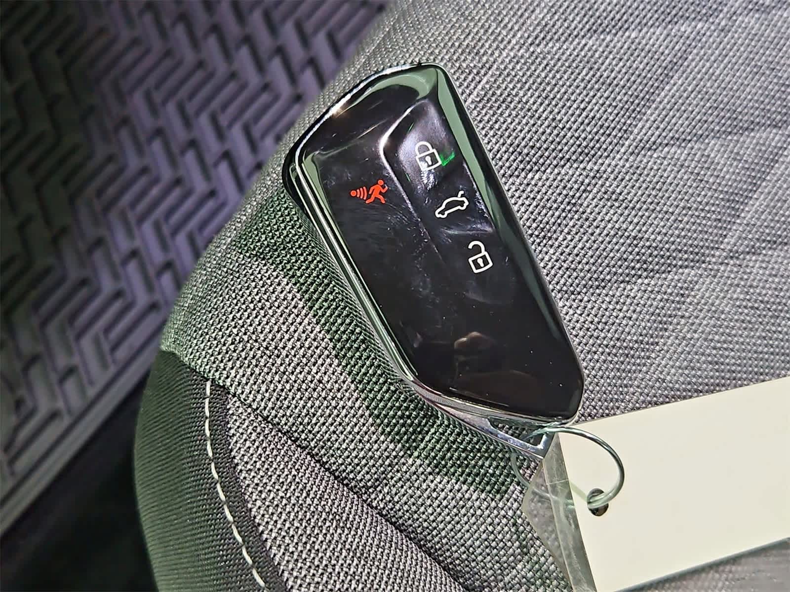 Thumbnail: 2026 Volkswagen Tiguan - 35