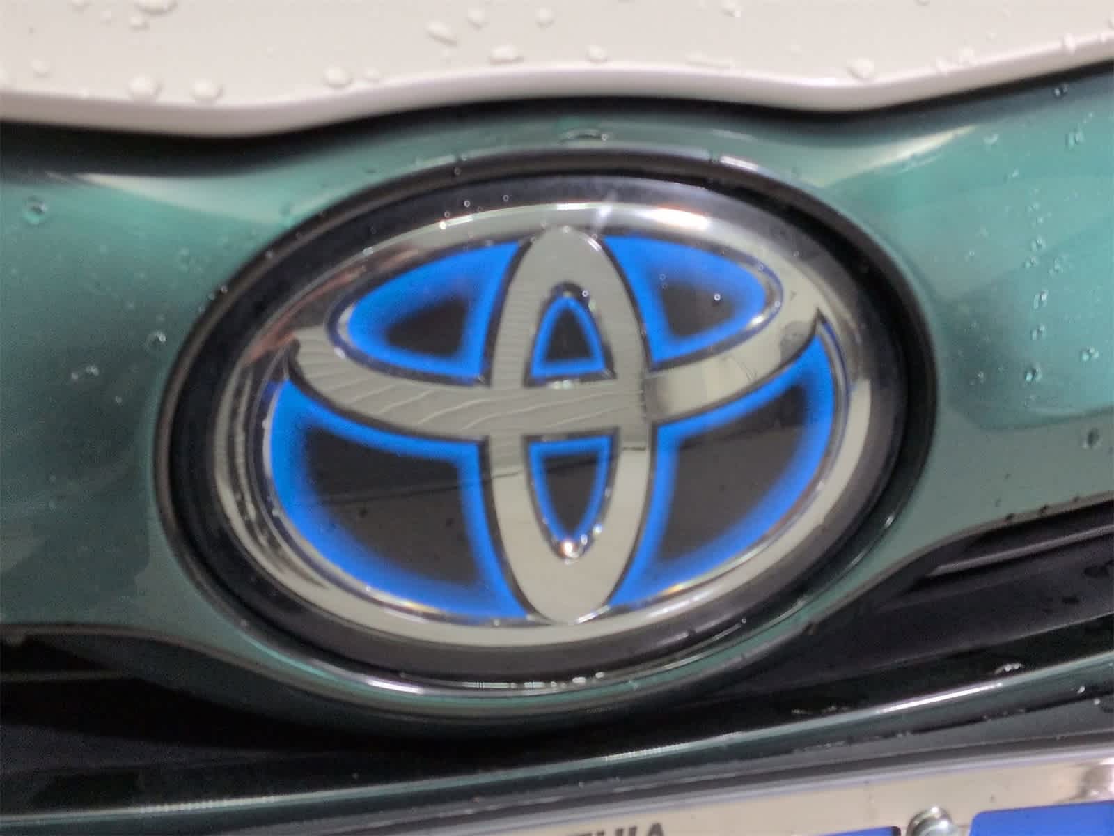 Thumbnail: 2019 Toyota Prius Prime - 11