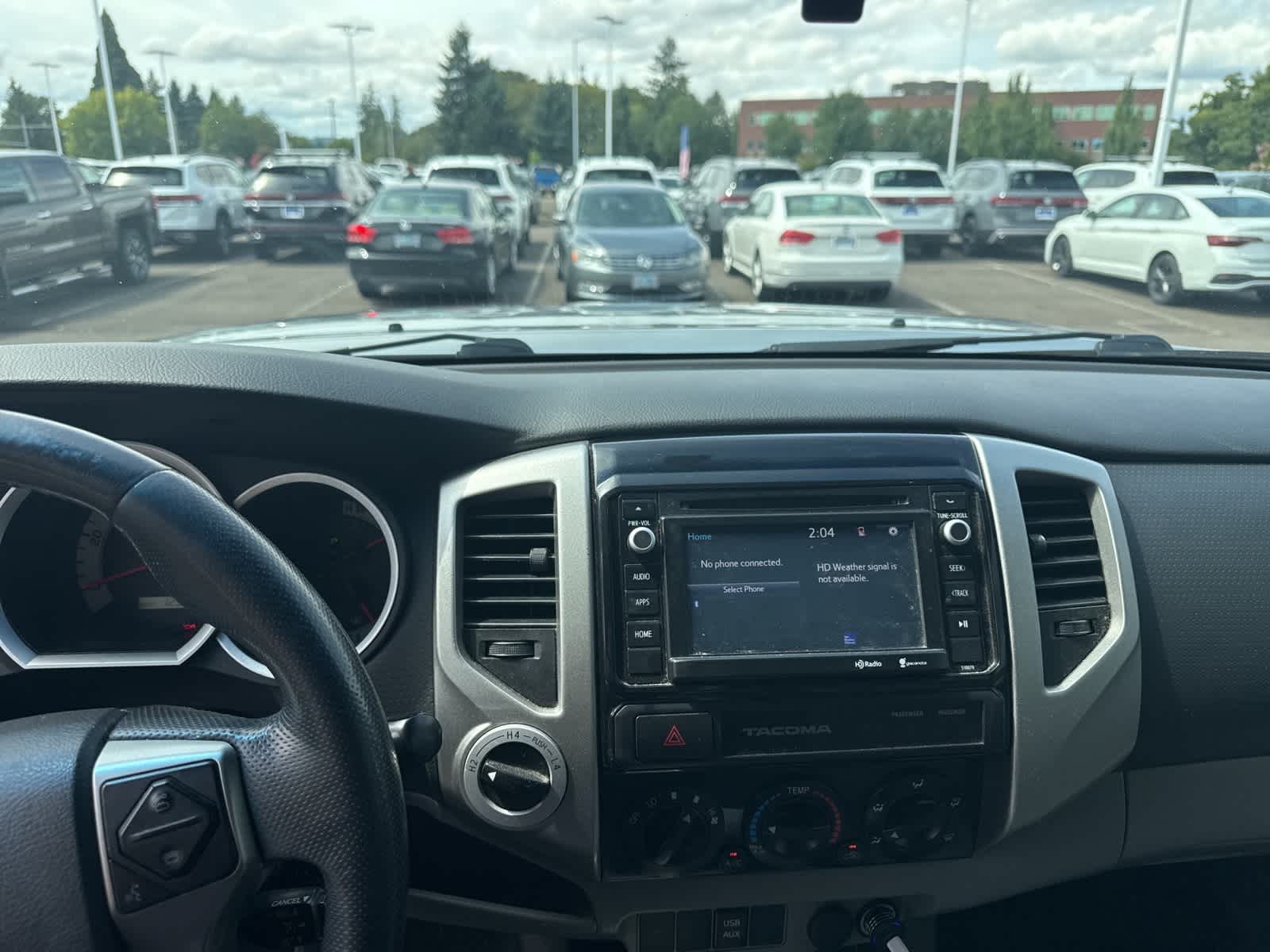 Thumbnail: 2015 Toyota Tacoma - 6