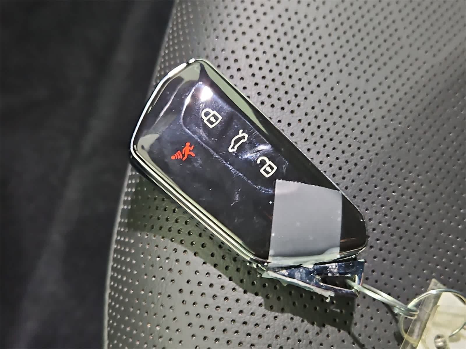 Thumbnail: 2023 Volkswagen ID.4 - 38