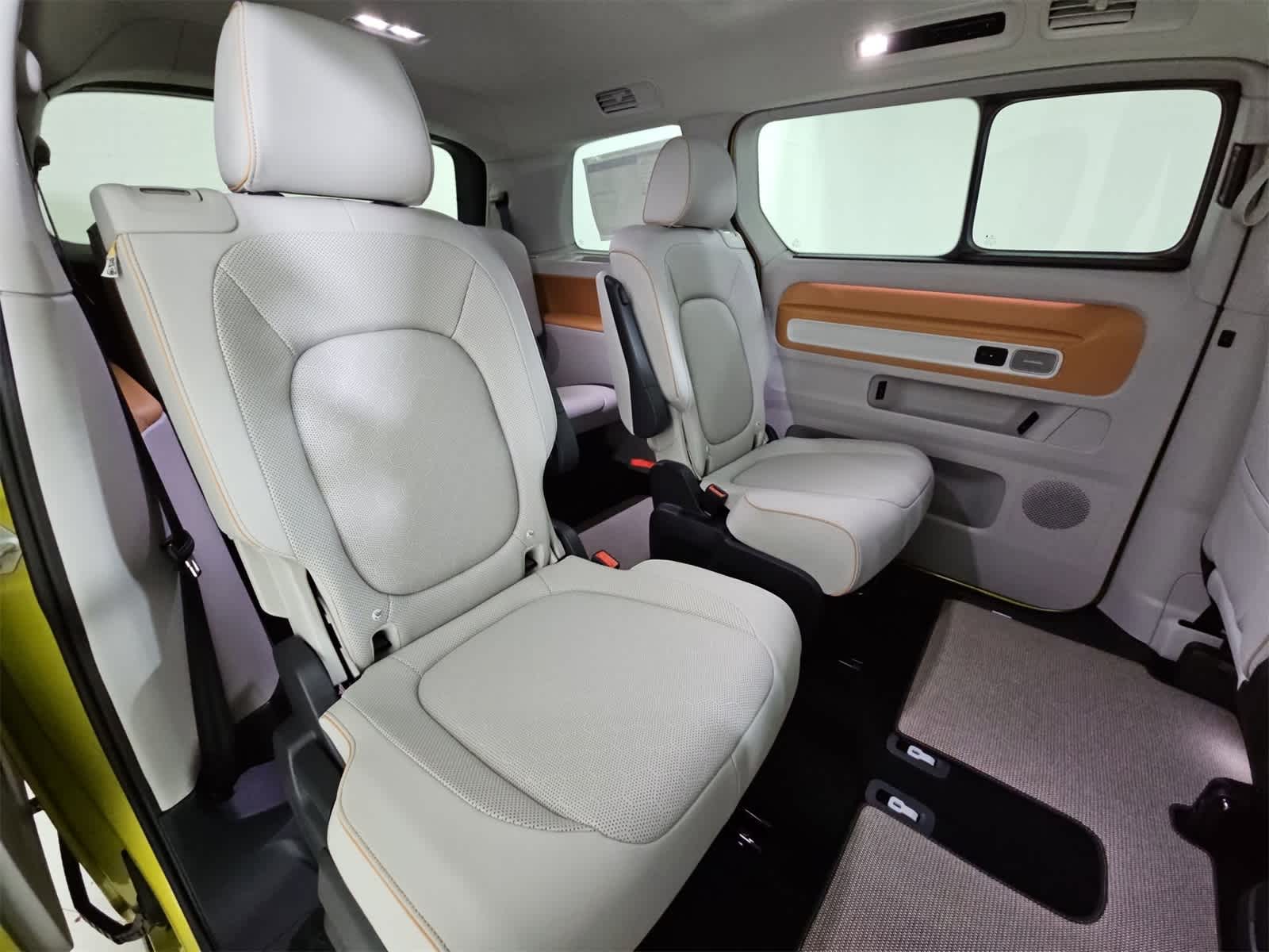 Thumbnail: 2025 Volkswagen ID.Buzz - 21