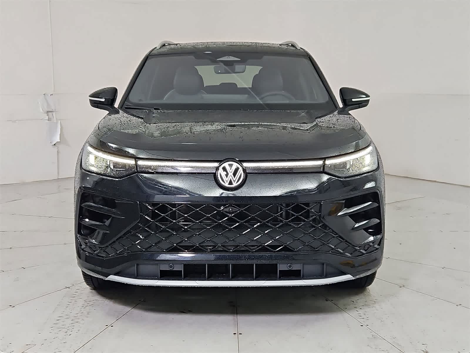 Thumbnail: 2026 Volkswagen Tiguan - 9