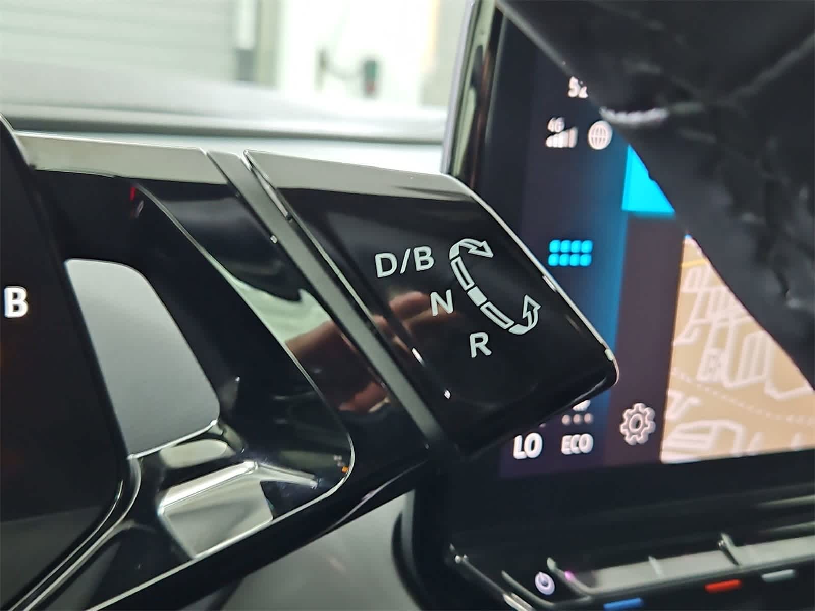 Thumbnail: 2023 Volkswagen ID.4 - 33