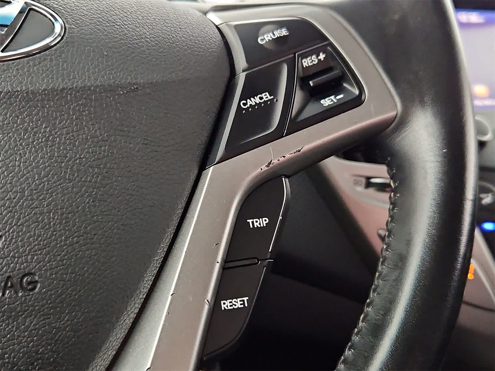 Thumbnail: 2017 Hyundai Veloster - 24