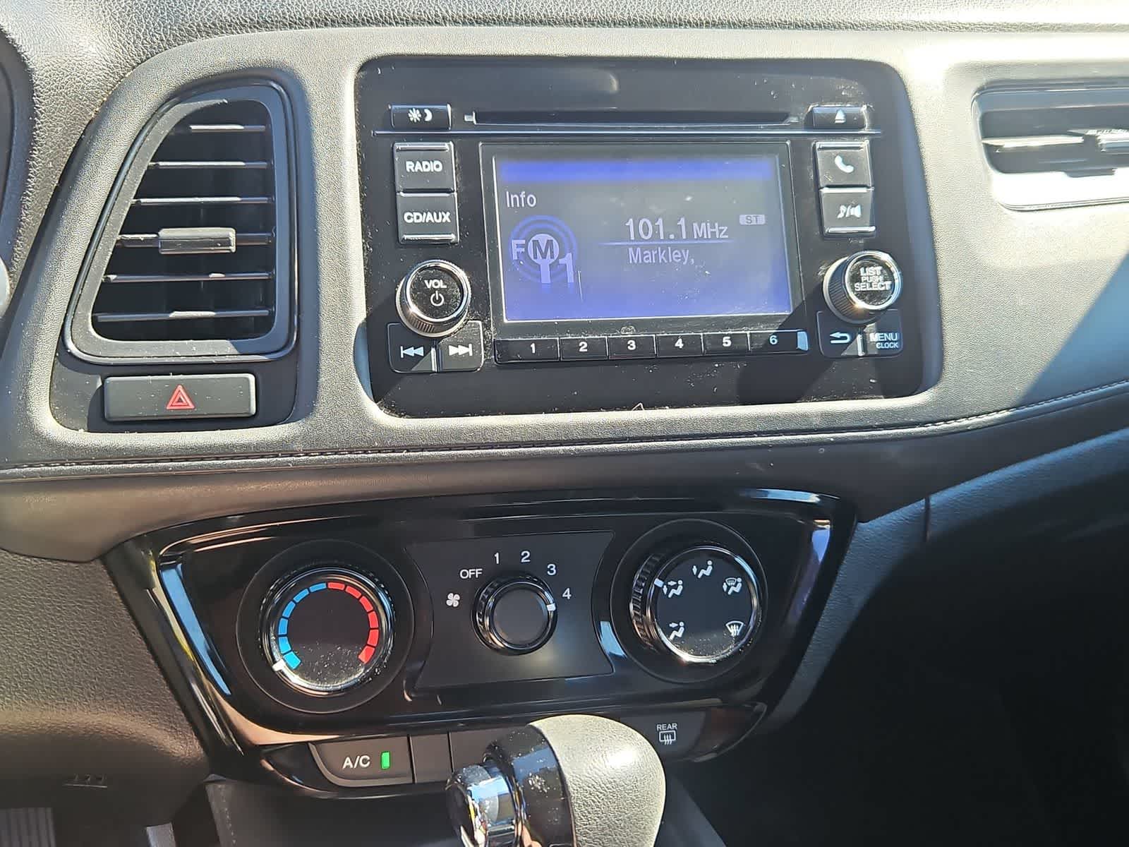 Thumbnail: 2016 Honda HR-V - 26