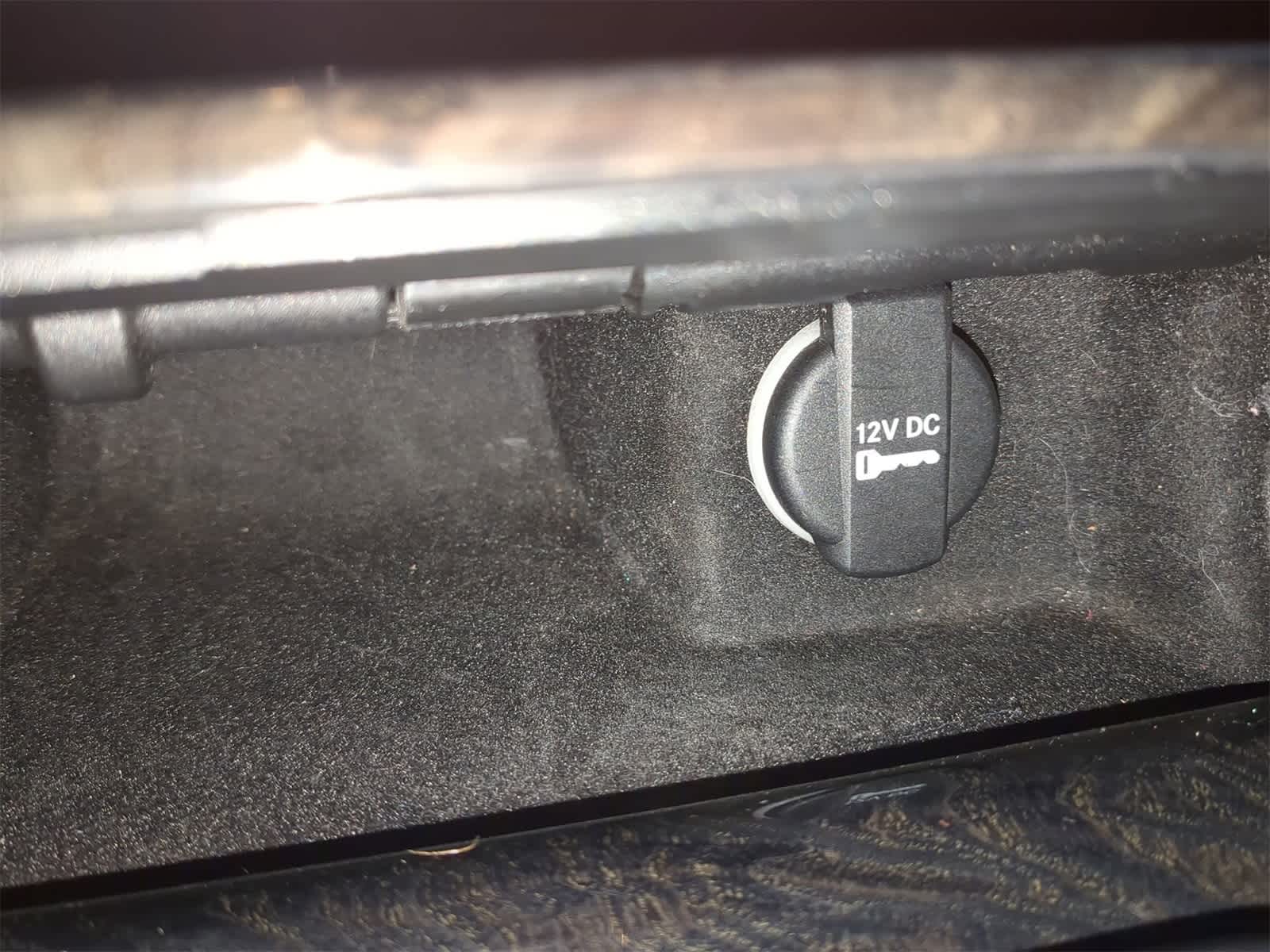 Thumbnail: 2017 Chrysler 300 - 29