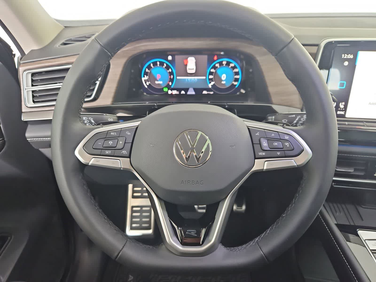 Thumbnail: 2026 Volkswagen Atlas - 22