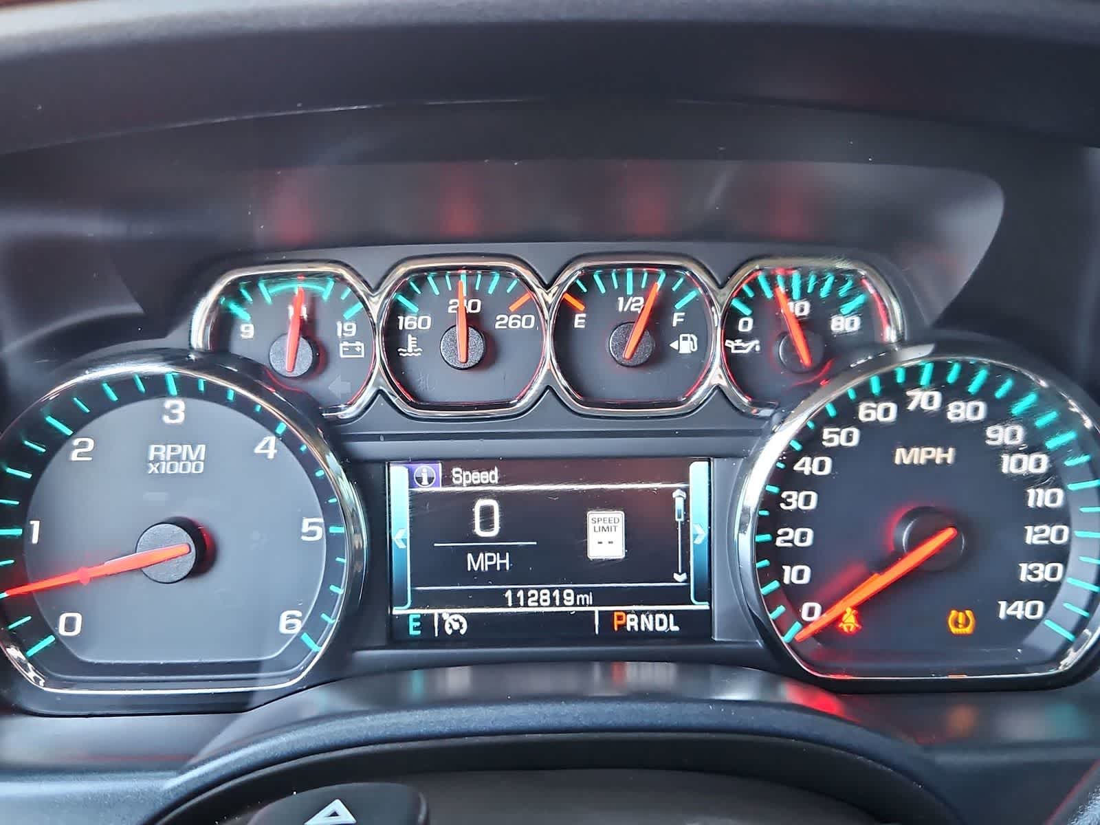 Thumbnail: 2018 Chevrolet Silverado 1500 - 33