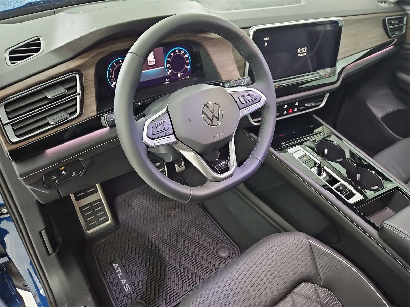 Thumbnail: 2026 Volkswagen Atlas - 2