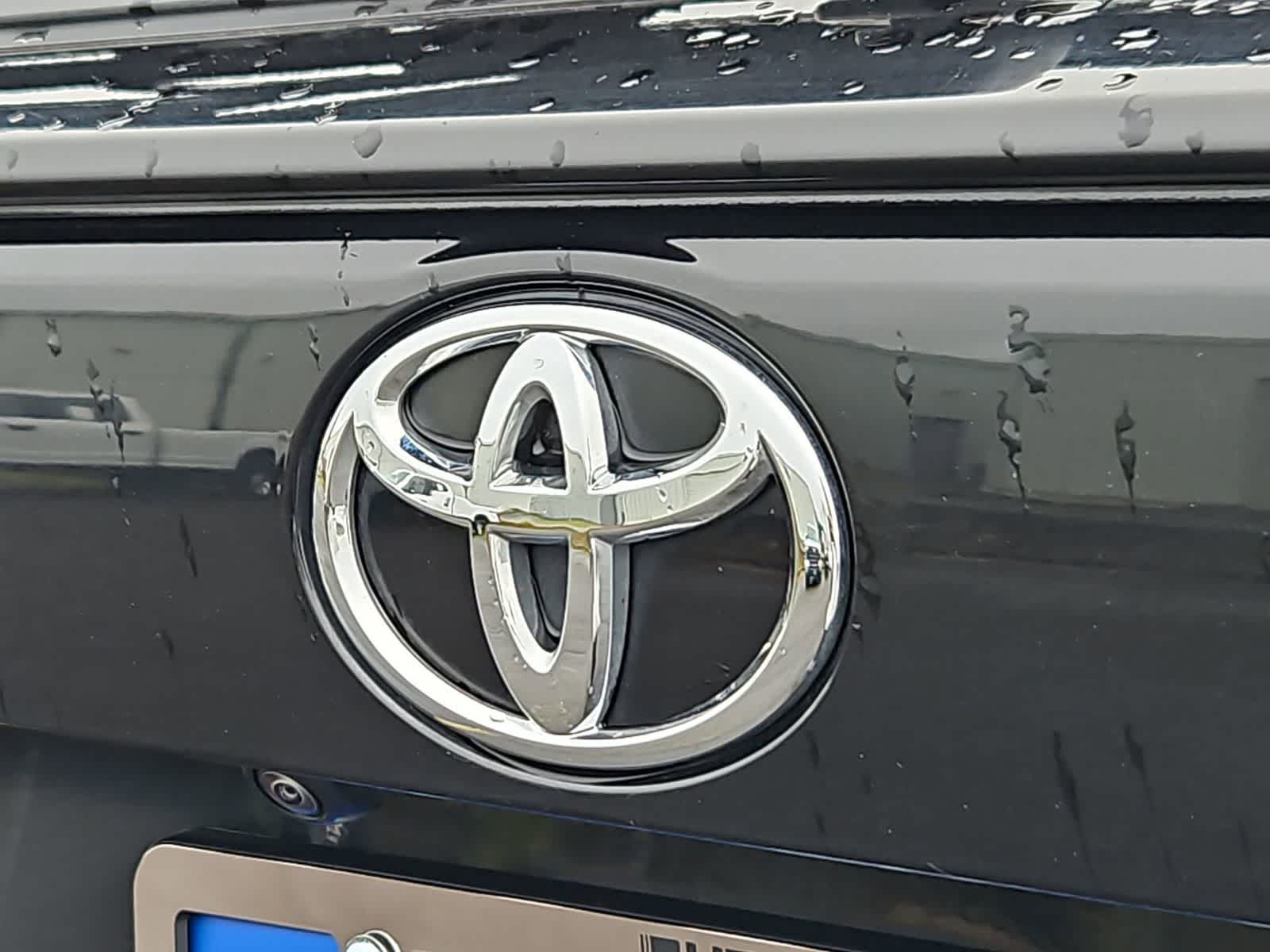 Thumbnail: 2024 Toyota RAV4 - 11