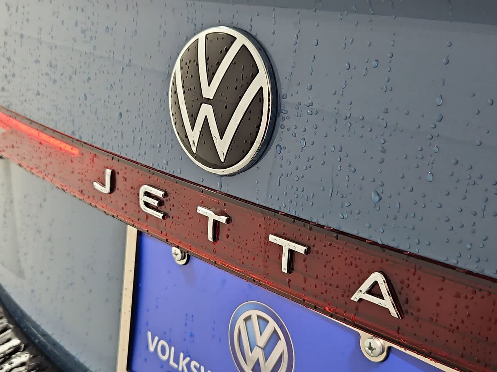 Thumbnail: 2025 Volkswagen Jetta - 12