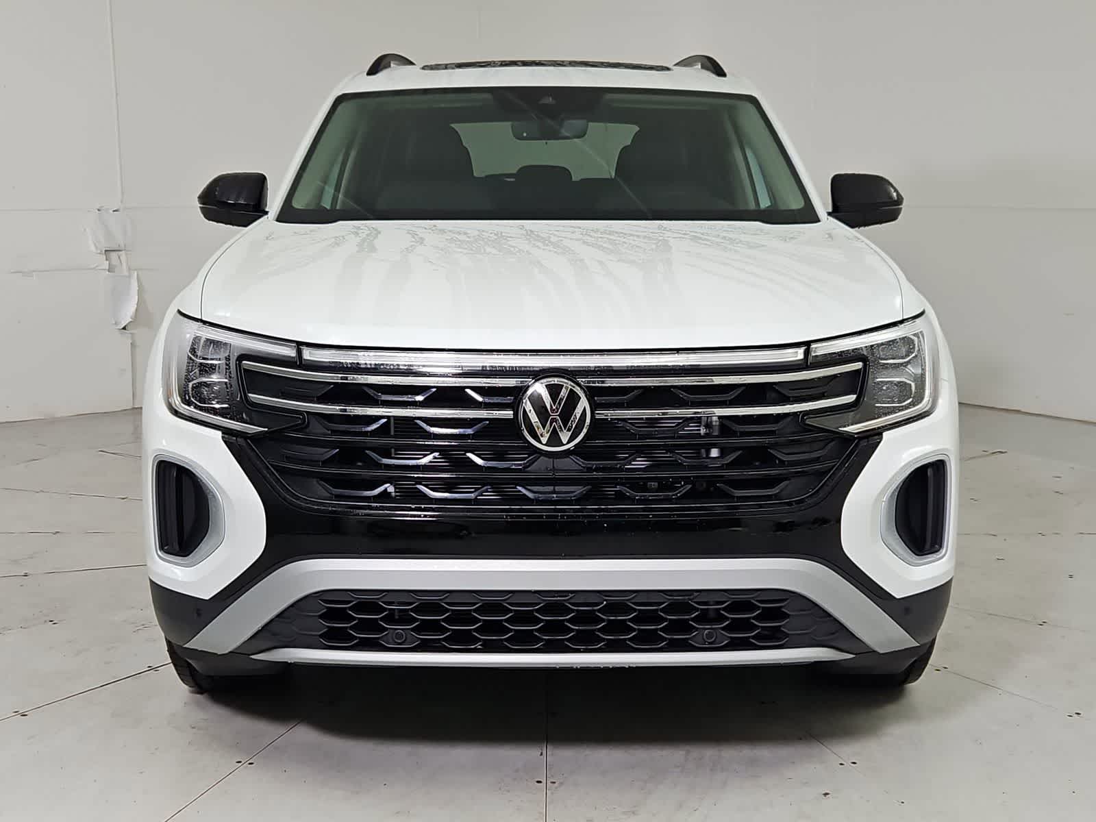 Thumbnail: 2026 Volkswagen Atlas - 9