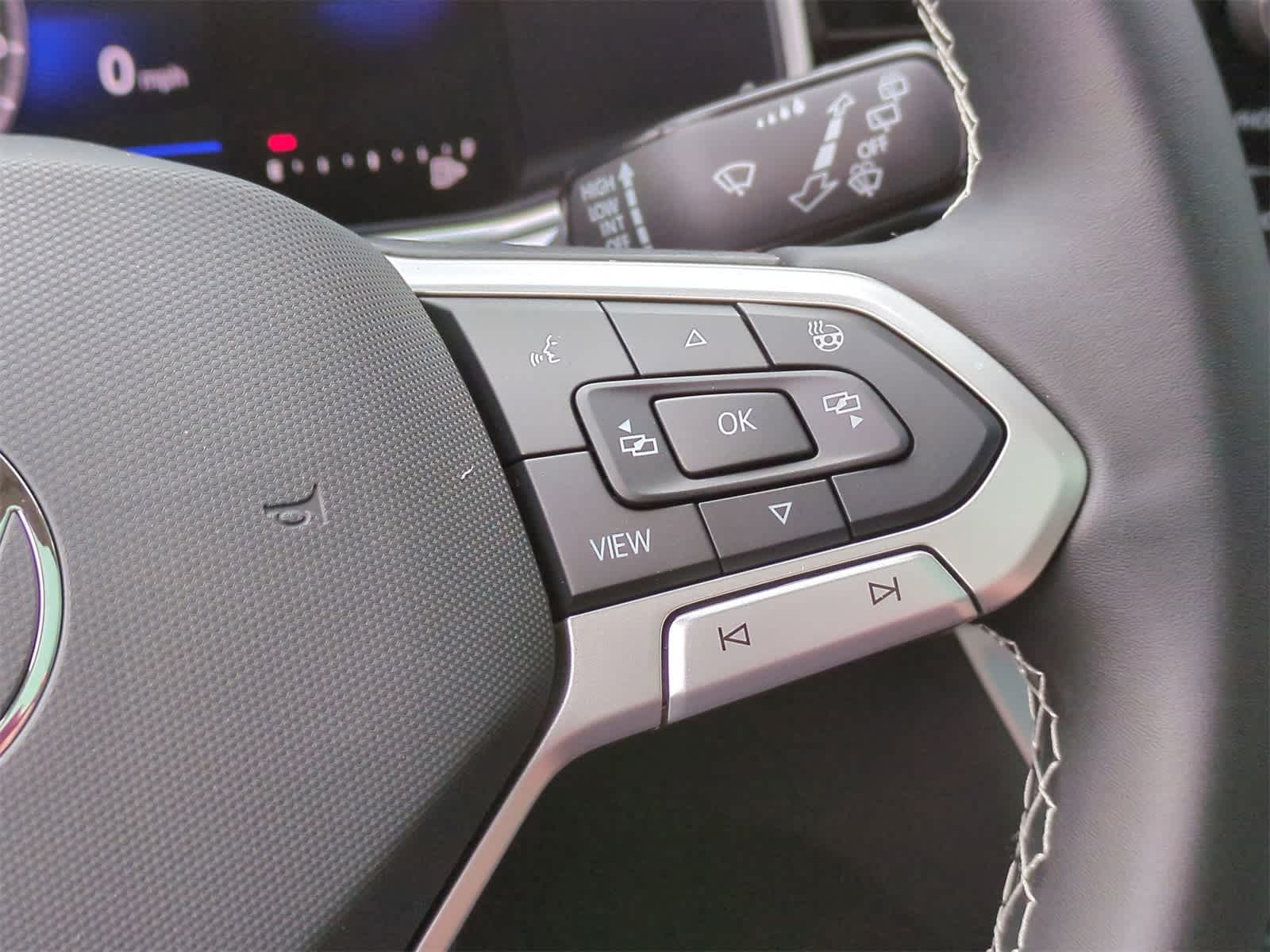 Thumbnail: 2025 Volkswagen Taos - 25