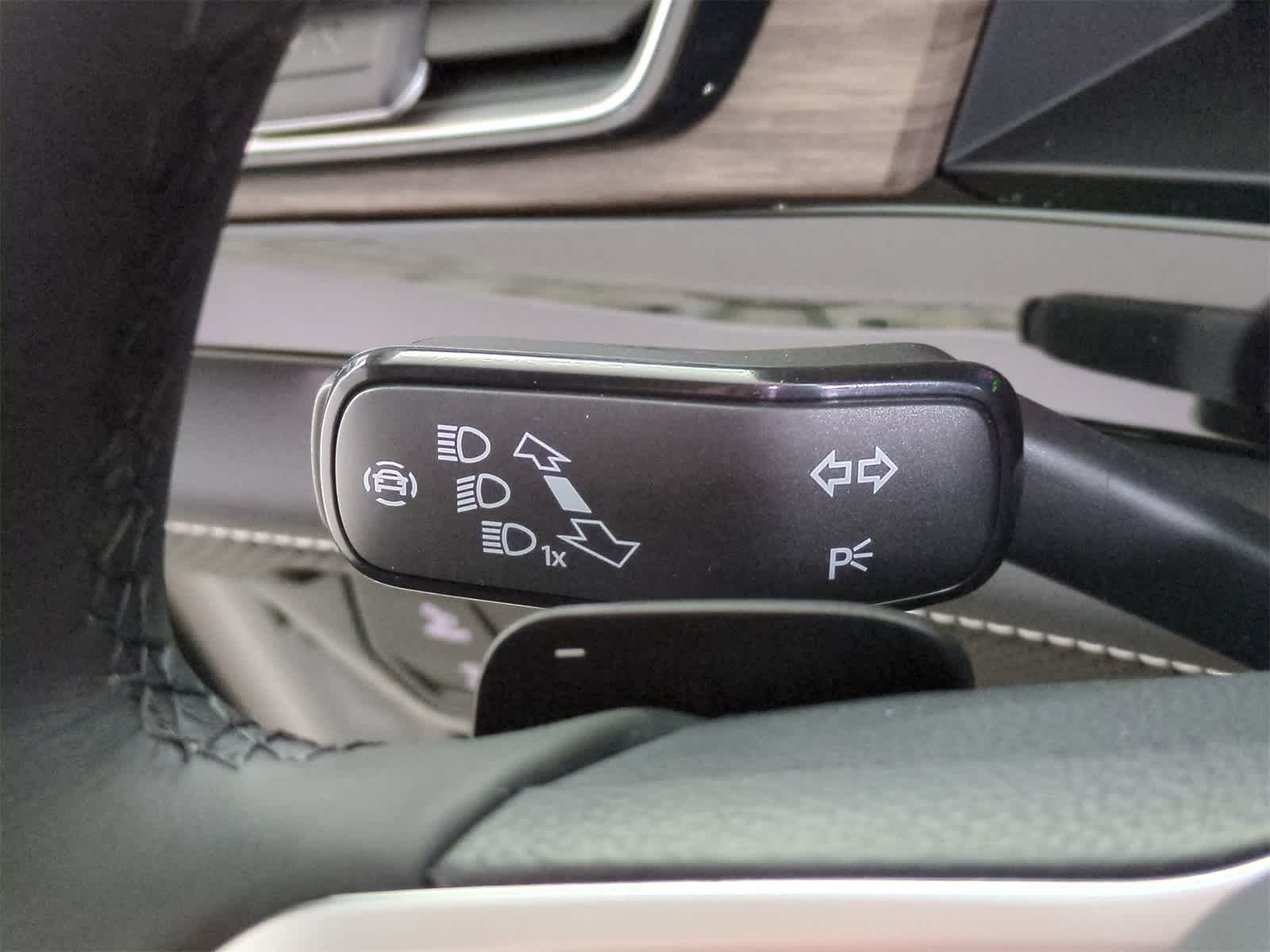 Thumbnail: 2025 Volkswagen Atlas - 28