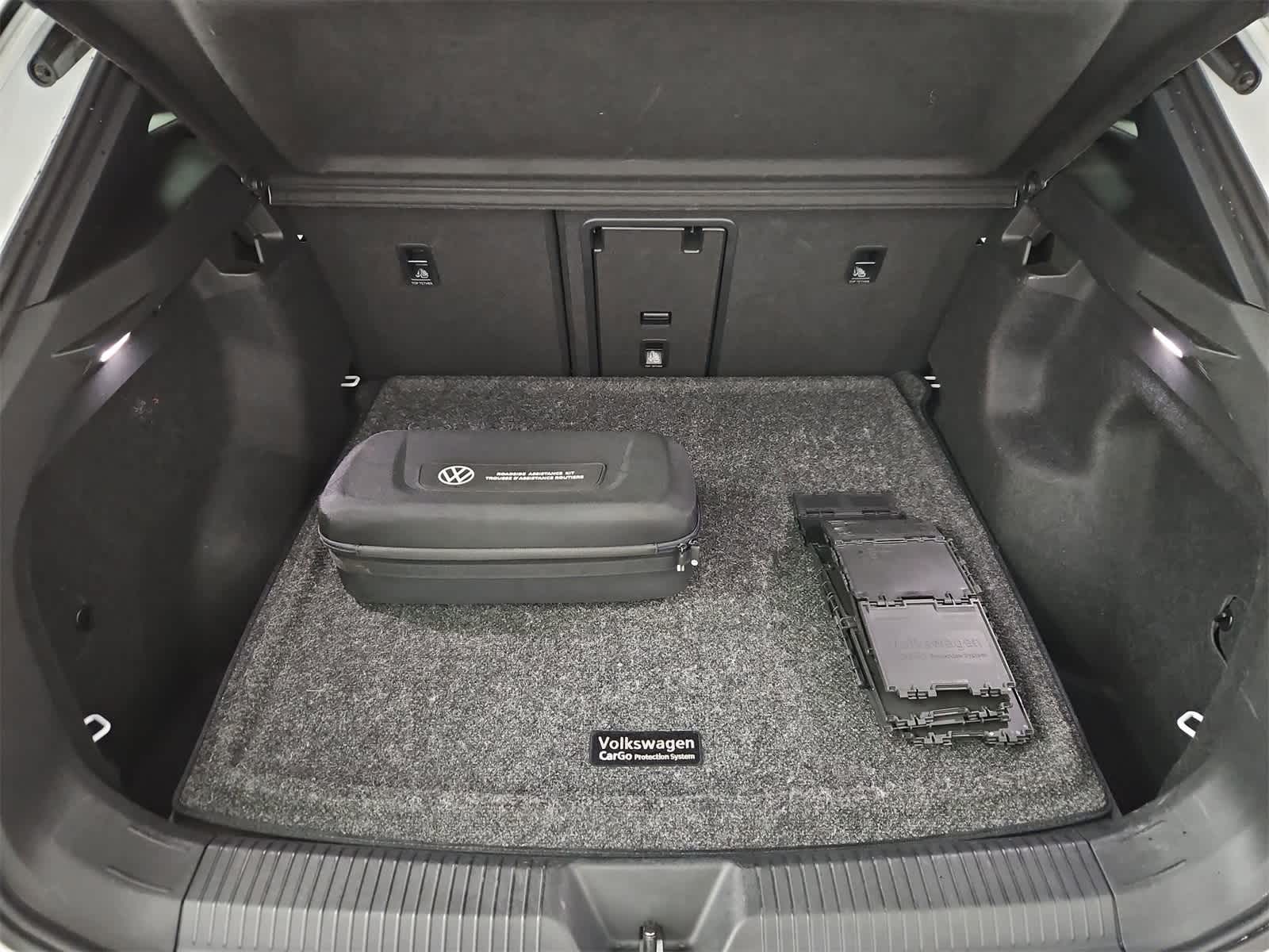 Thumbnail: 2023 Volkswagen ID.4 - 35