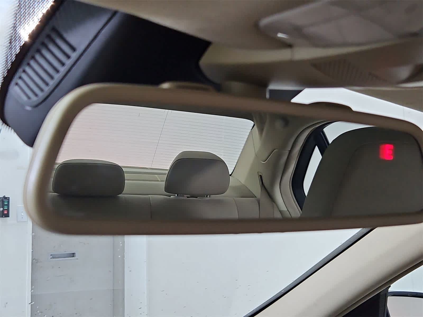 Thumbnail: 2013 Mercedes-Benz C-Class - 31