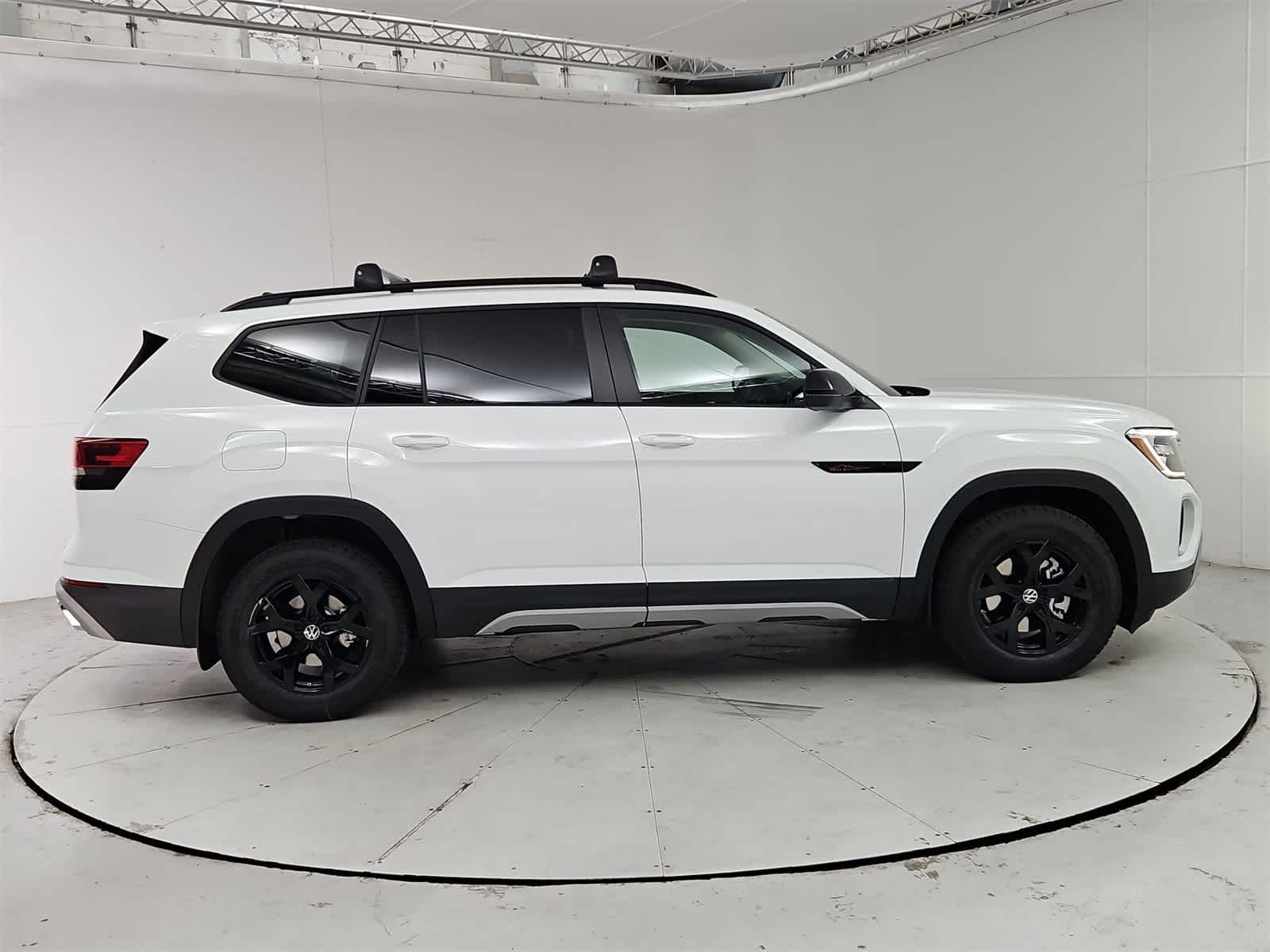 Thumbnail: 2025 Volkswagen Atlas - 7