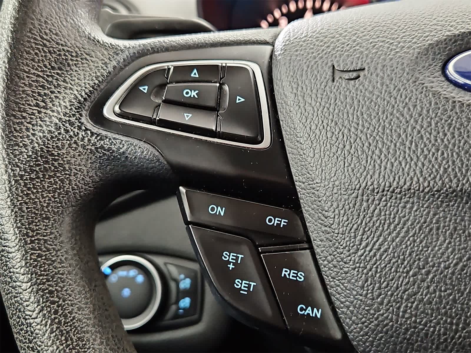 Thumbnail: 2017 Ford Escape - 23