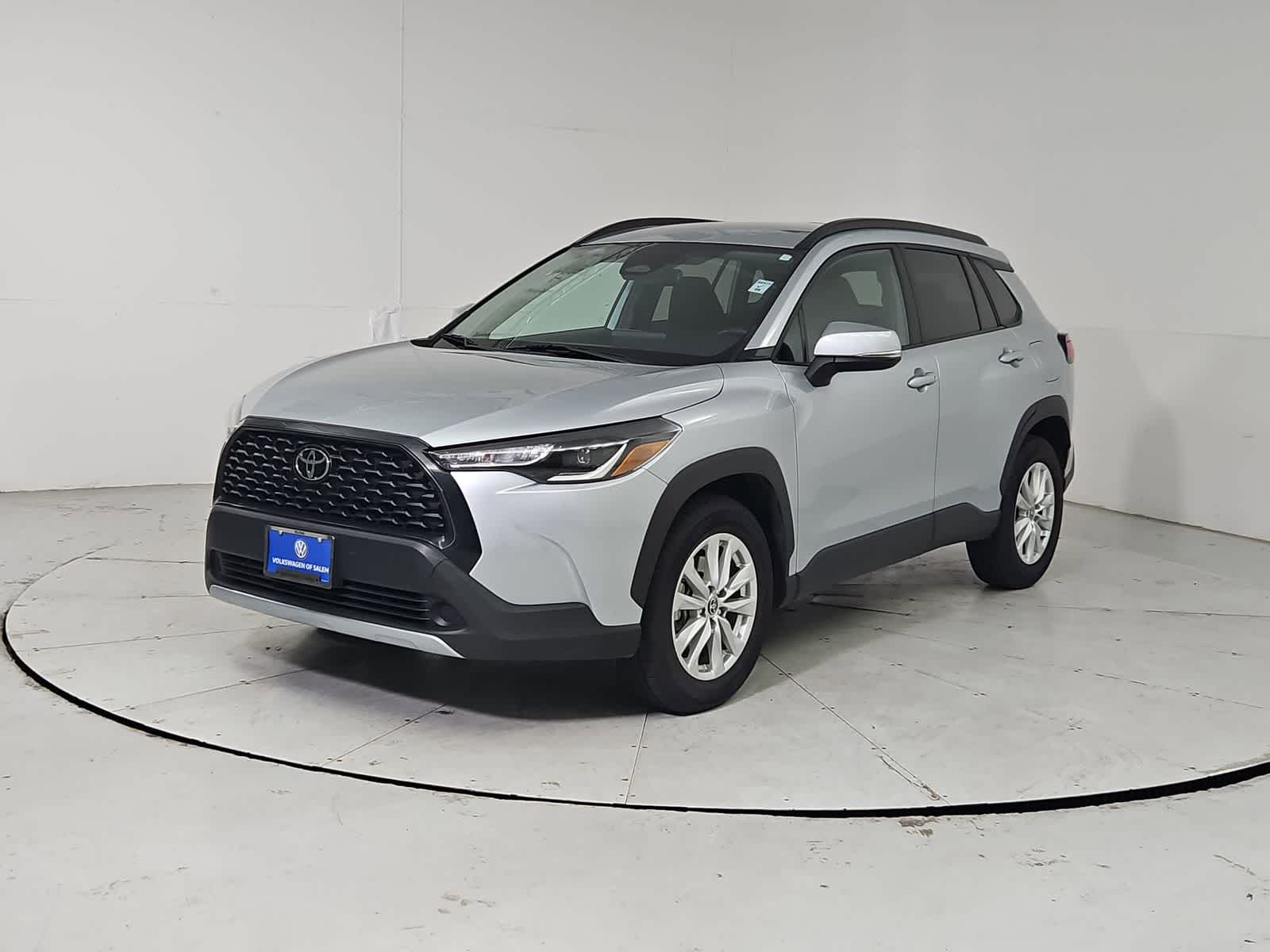 Thumbnail: 2023 Toyota Corolla Cross - 1