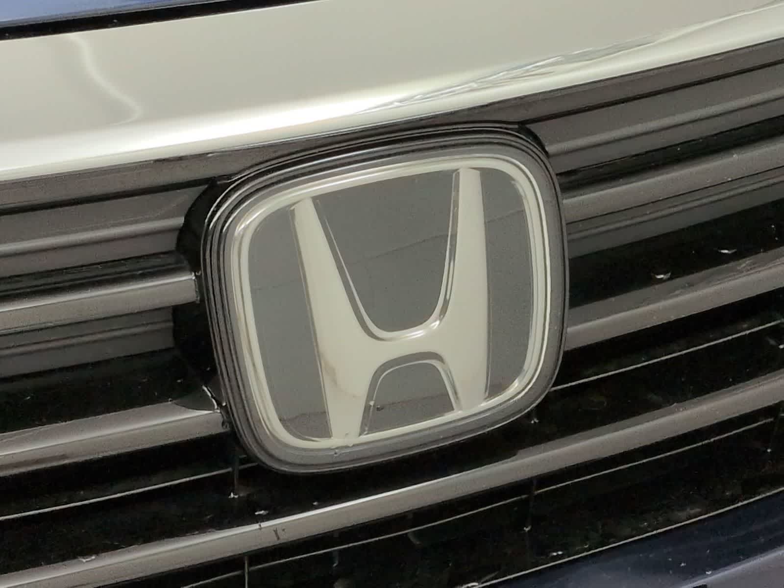 Thumbnail: 2023 Honda Odyssey - 11