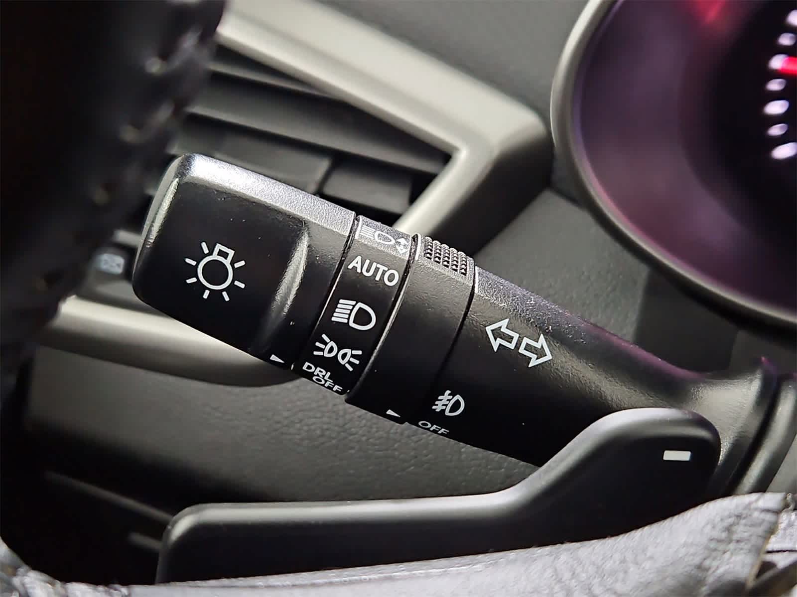 Thumbnail: 2017 Hyundai Veloster - 26