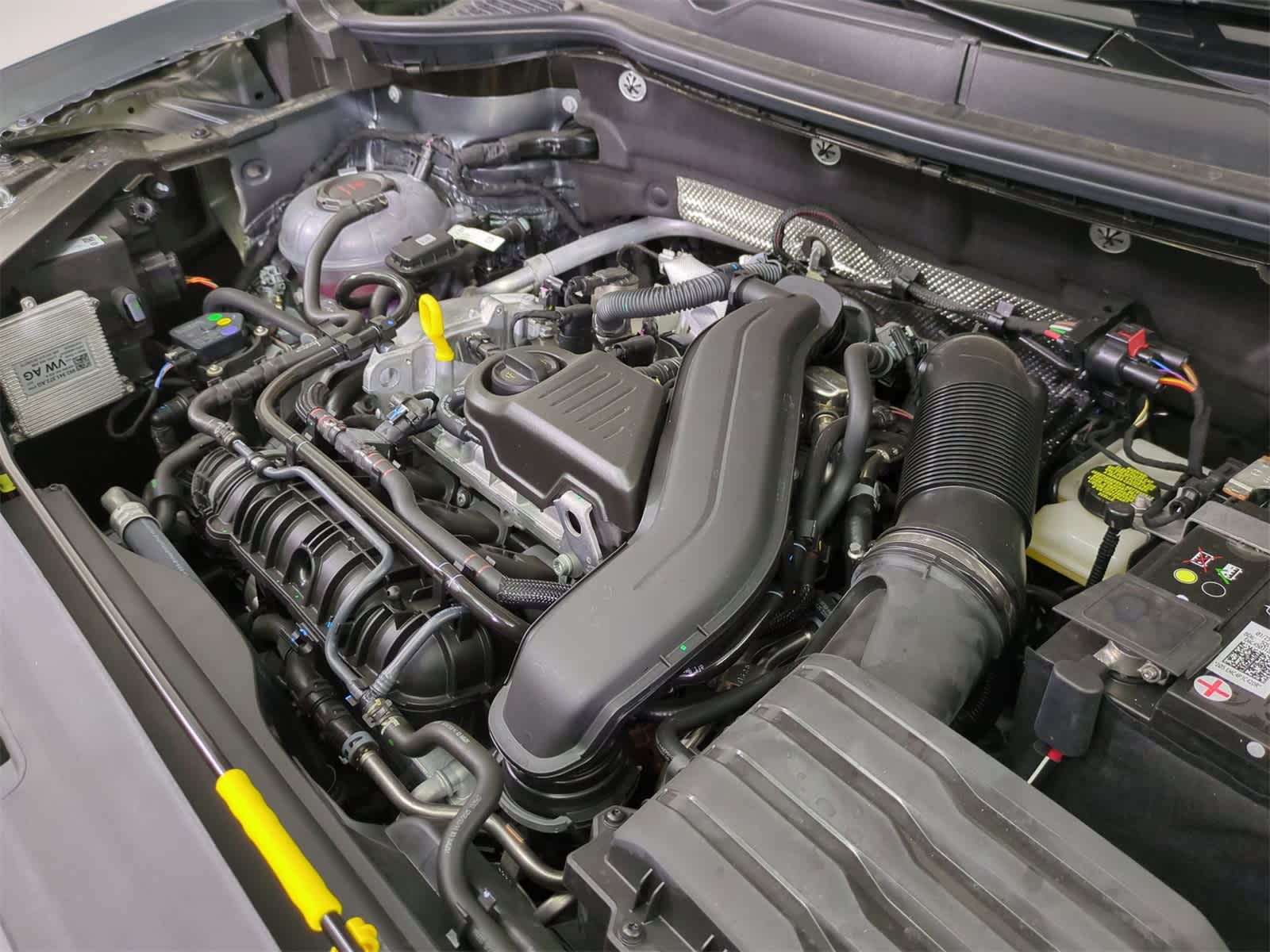 Thumbnail: 2025 Volkswagen Taos - 14