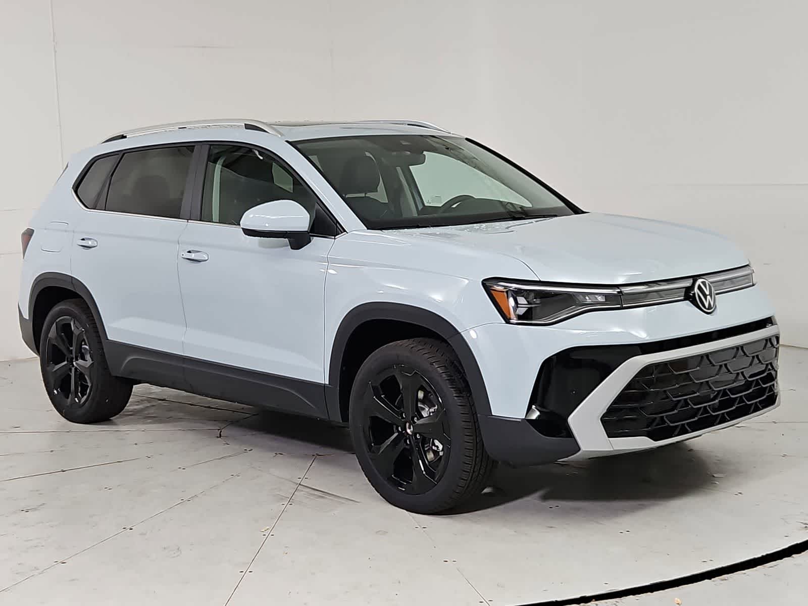 Thumbnail: 2026 Volkswagen Taos - 8