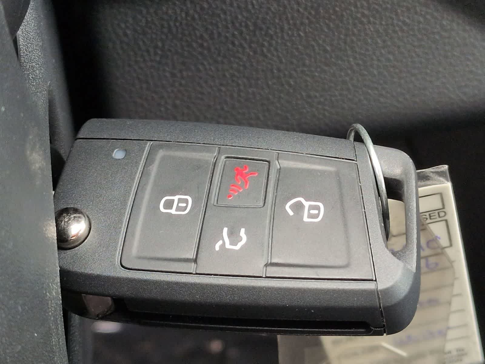 Thumbnail: 2026 Volkswagen Jetta - 34