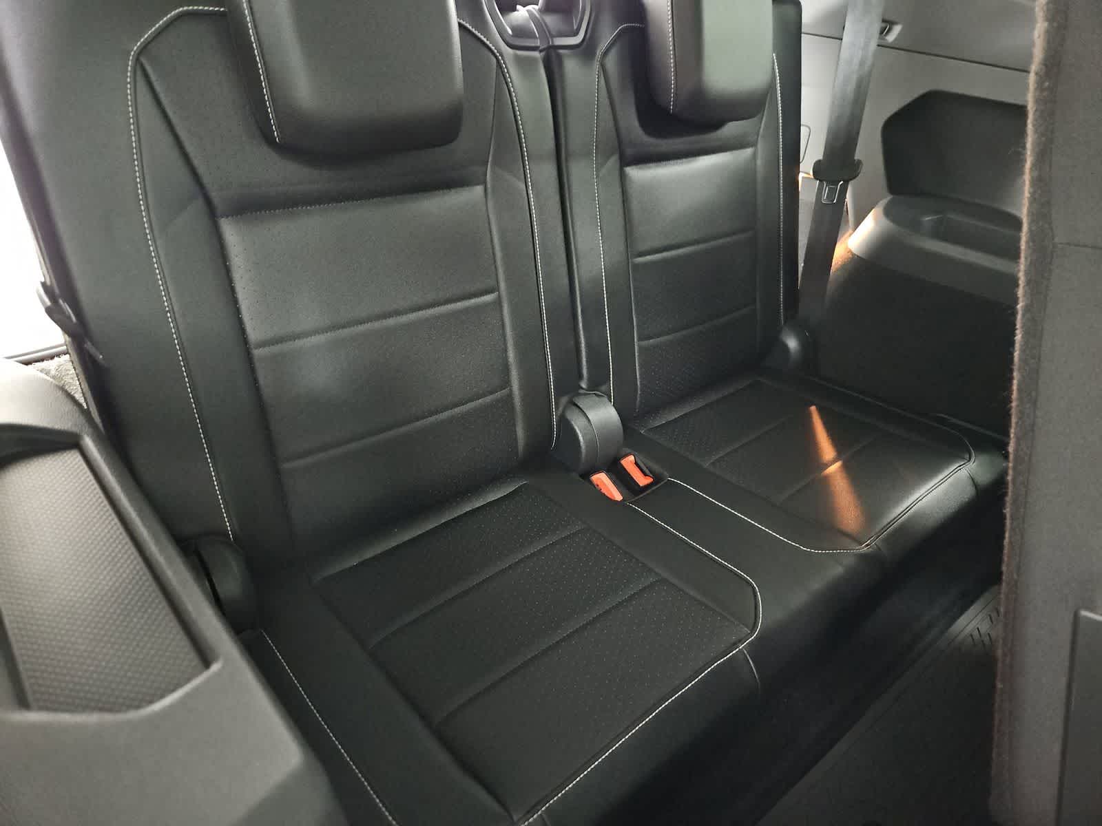 Thumbnail: 2021 Volkswagen Tiguan - 37