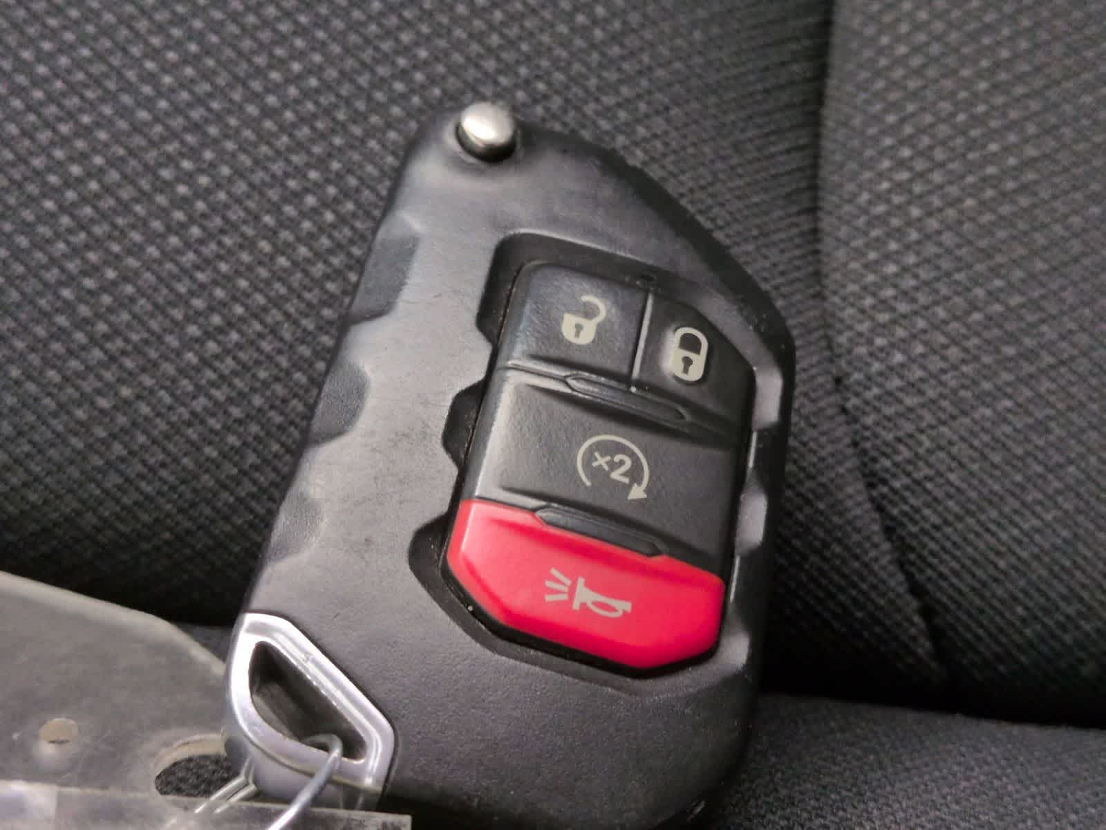 Thumbnail: 2021 Jeep Gladiator - 35