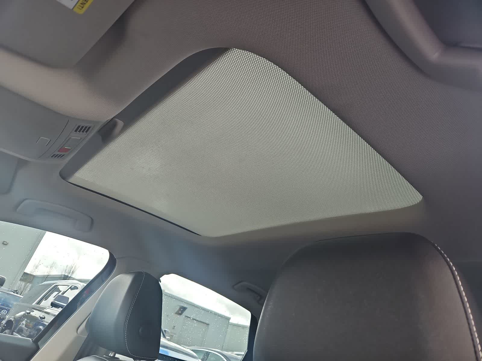 Thumbnail: 2023 Volkswagen Jetta - 19