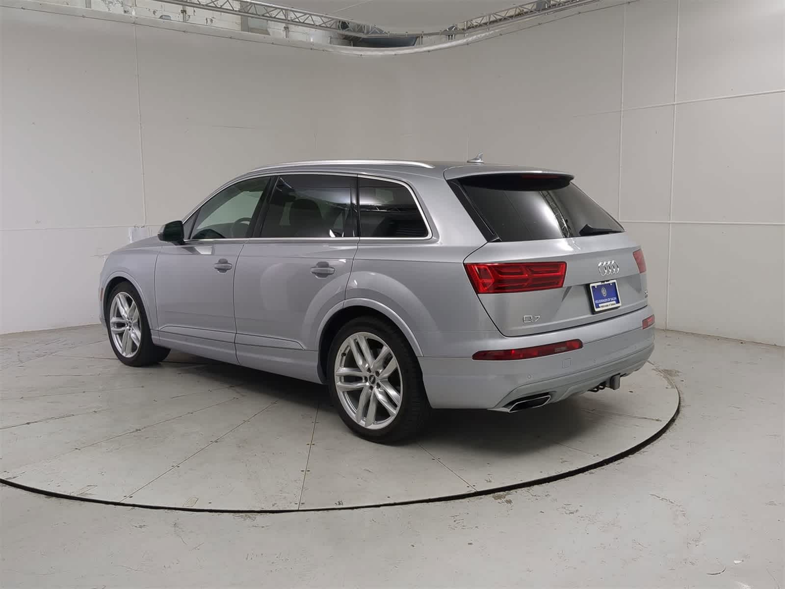 Thumbnail: 2018 Audi Q7 - 4