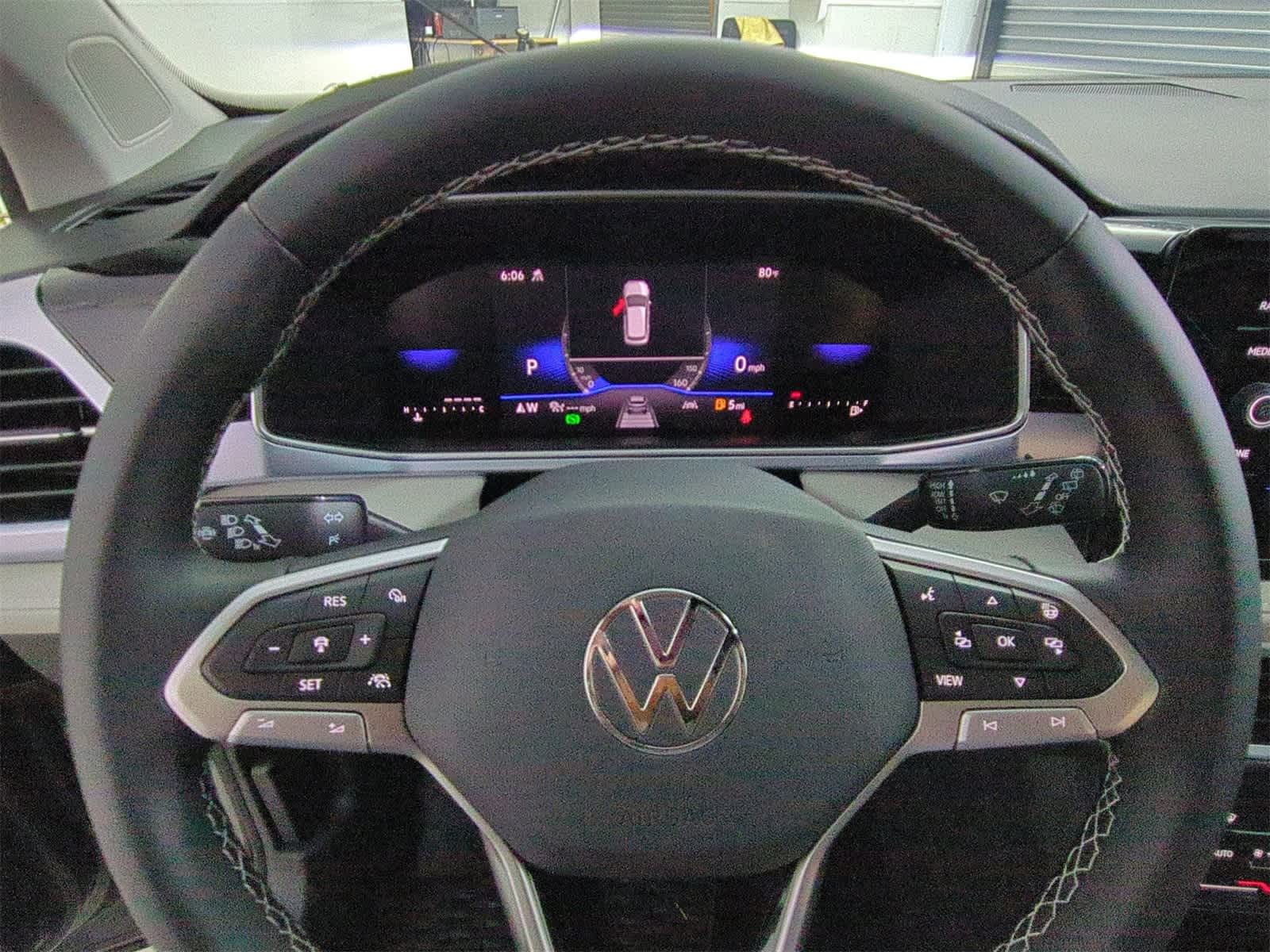 Thumbnail: 2025 Volkswagen Taos - 24