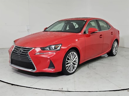 2018 LEXUS IS 300 Sedan