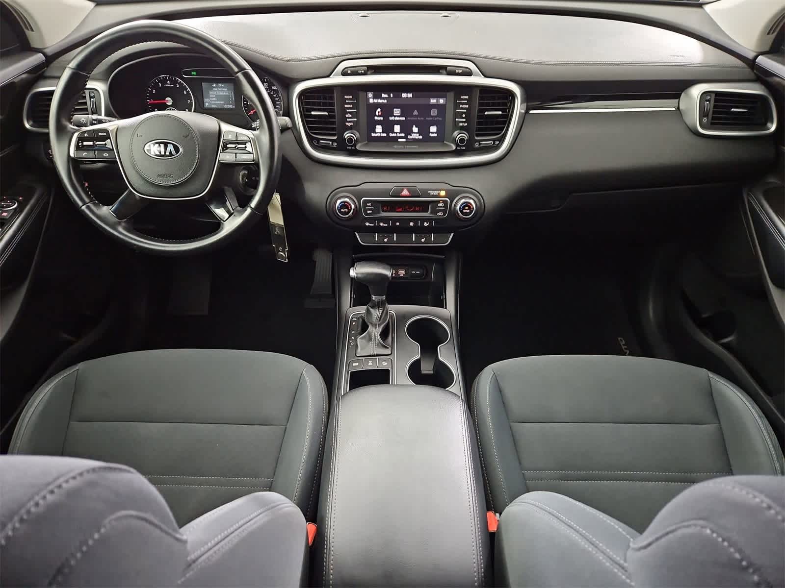 Thumbnail: 2019 Kia Sorento - 15