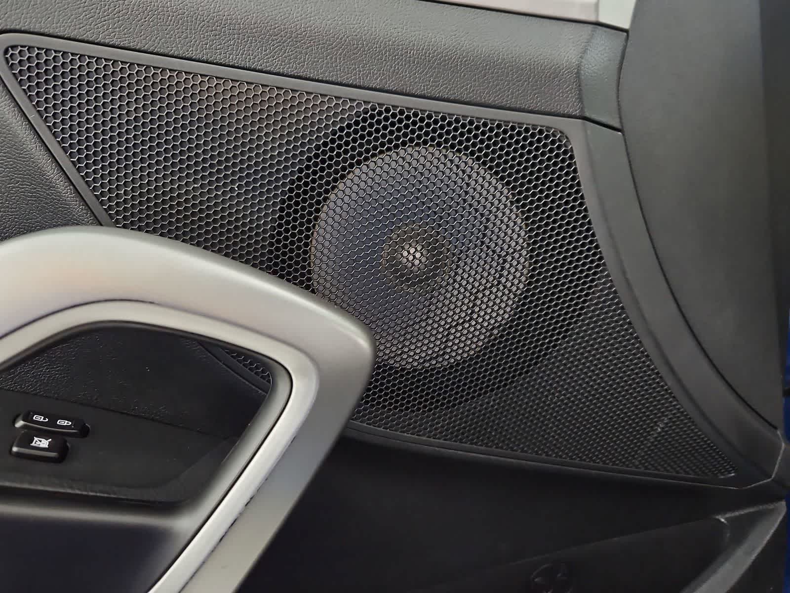 Thumbnail: 2017 Hyundai Veloster - 29