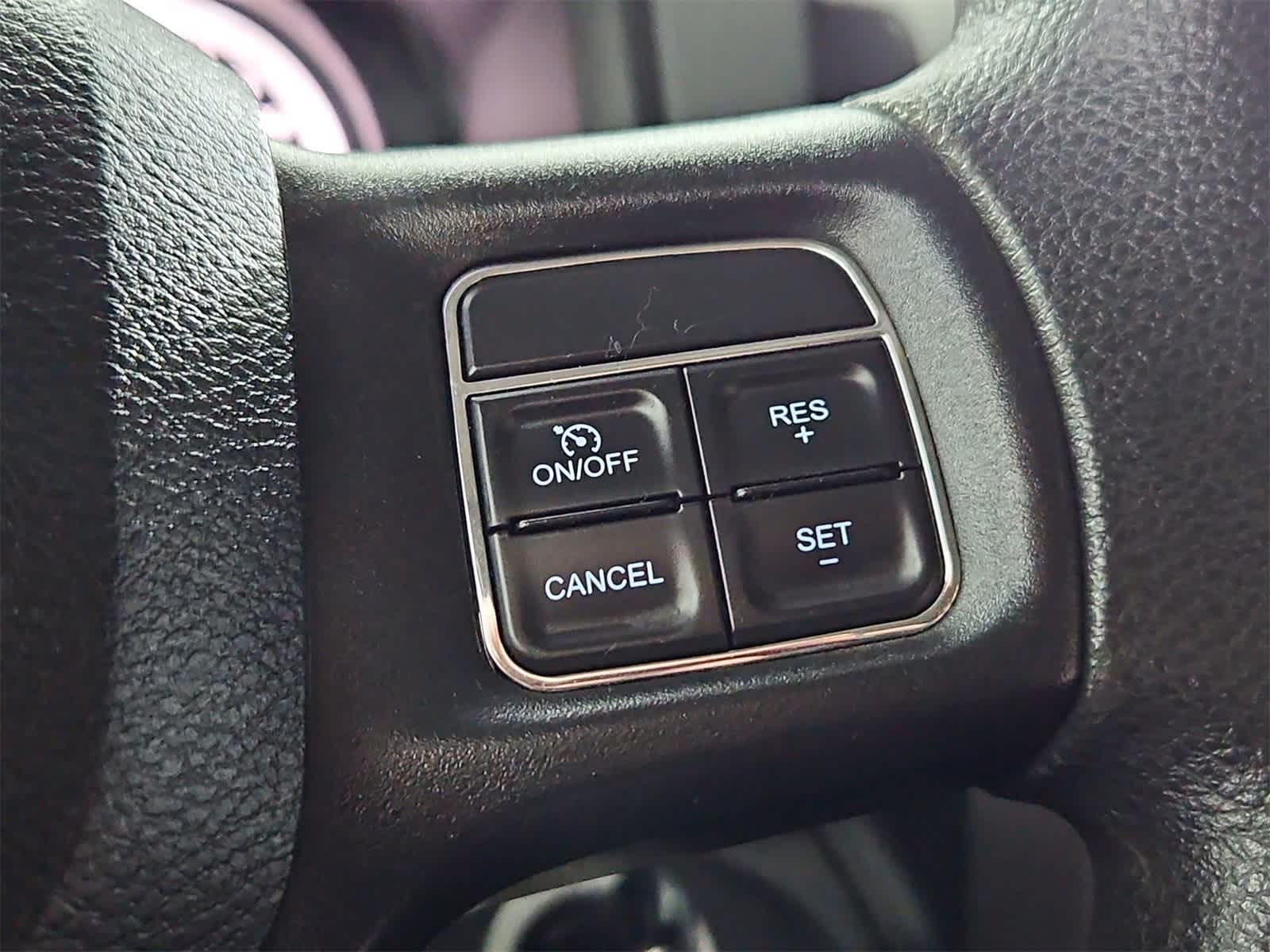 Thumbnail: 2019 RAM 1500 Classic - 23