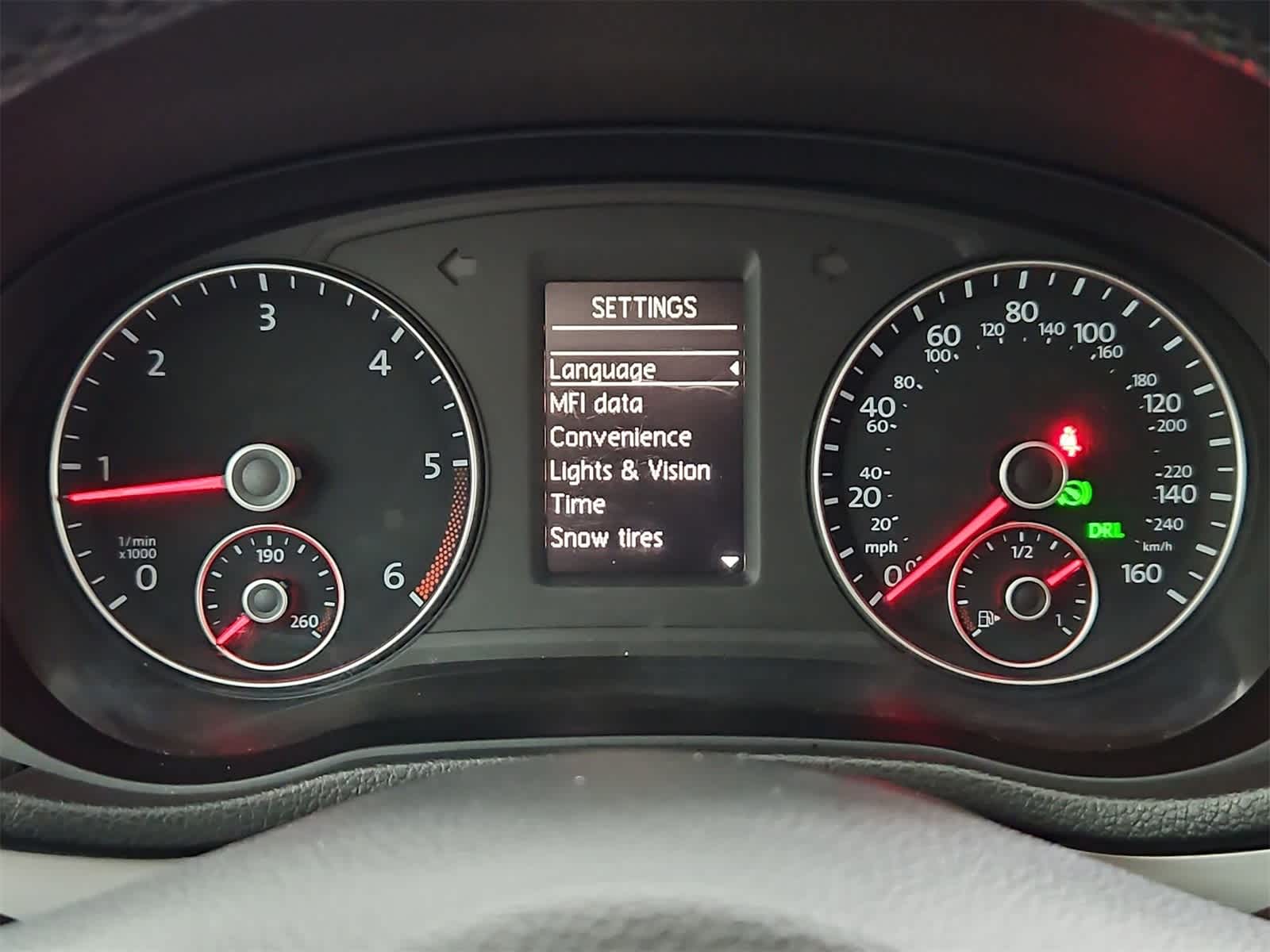 Thumbnail: 2013 Volkswagen Passat - 35