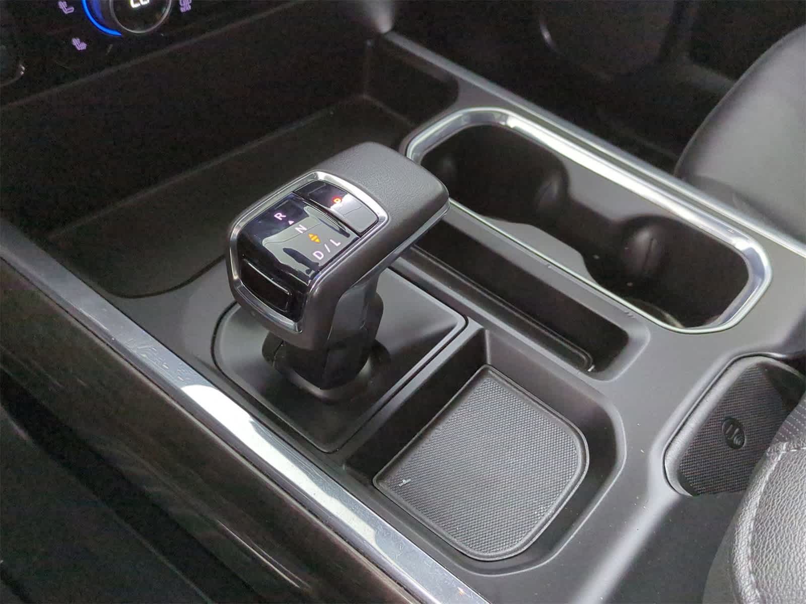 Thumbnail: 2022 Chevrolet Silverado 1500 - 34