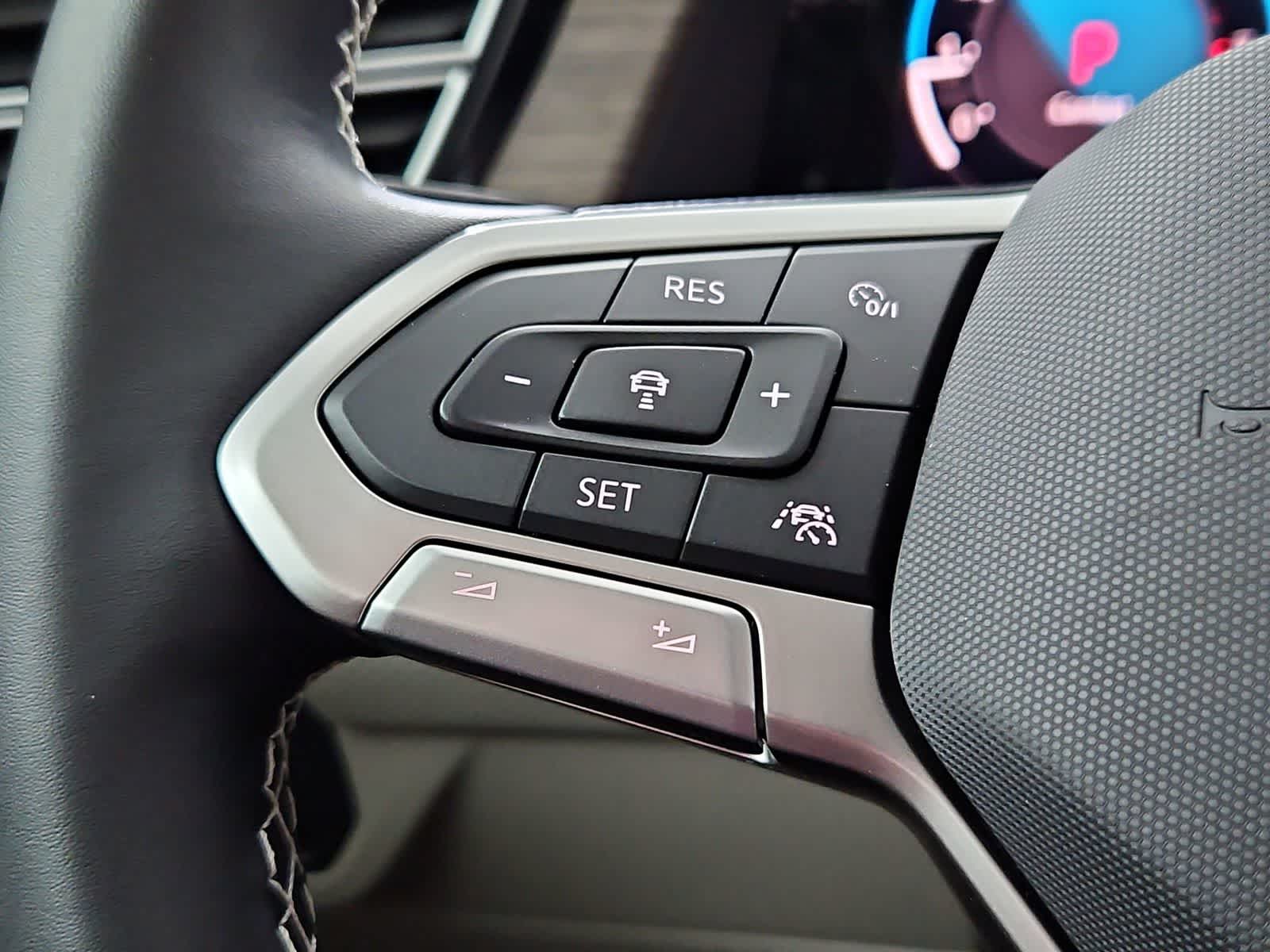 Thumbnail: 2026 Volkswagen Atlas - 25