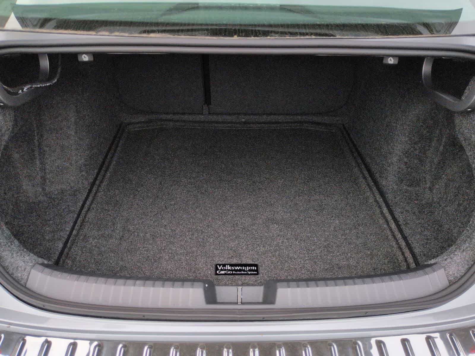 Thumbnail: 2026 Volkswagen Jetta - 34