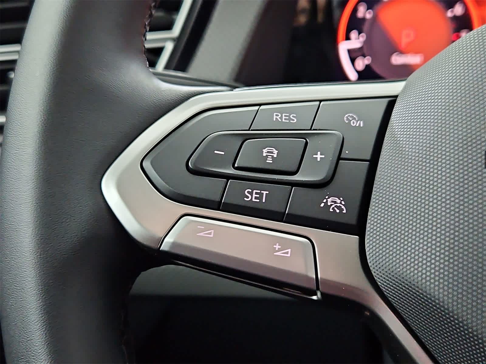 Thumbnail: 2026 Volkswagen Atlas - 25